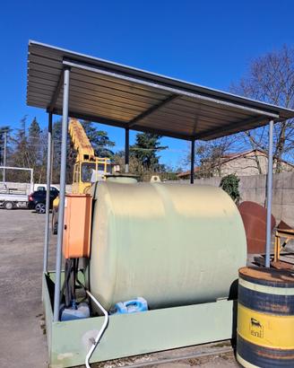 cisterna per gasolio con erogatore