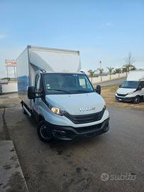 Iveco daily 35c16 Motore 3000cc anno 2023