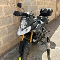 V-Strom 1000 no-compromise