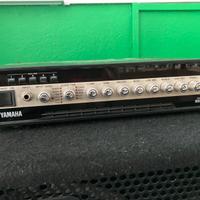 Cassa e amplificatore Yamaha basso