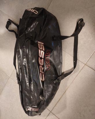 Attrezzatura apnea pinne coltello borsa stagna pes