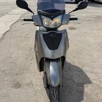 Kymco people 200