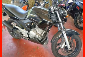 Yamaha ybr 250 -rate senza busta paga-permute