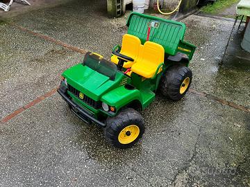 John Deere gator elettrico per bambini