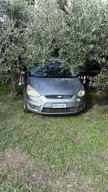 Ford s max