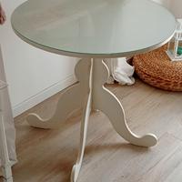 Tavolo tondo bianco con vetro Ikea