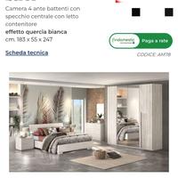 Stanza da letto, parete attrezzata, divano