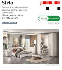 Stanza da letto, parete attrezzata, divano