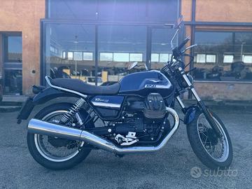 MOTO GUZZI V7 850 Stone Special Abs