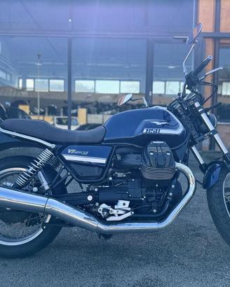 MOTO GUZZI V7 850 Stone Special Abs