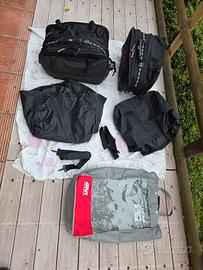 Borse Laterali GIVI T411 Voyager Bag - Estensibili