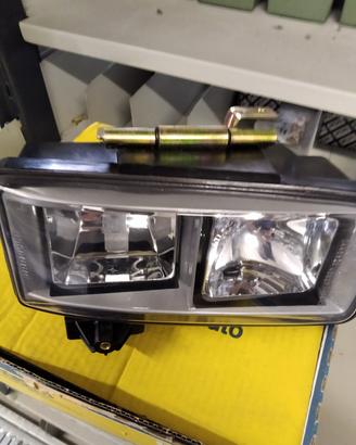 FARO FANALE FENDINEBBIA ANT SX MARELLI LAA412 IVEC