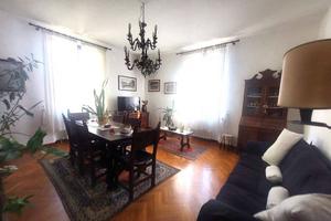 Appartamento di 155 m² con 5 locali a Parma