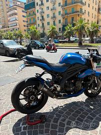 Triumph speed triple 1050