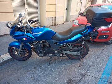 ricambi Kawasaki zr7s