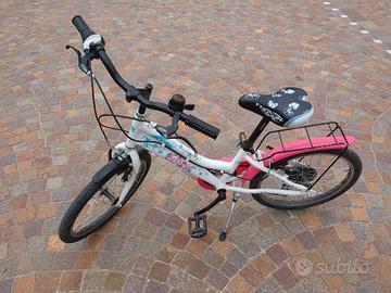 Bicicletta da bambina 8-9 anni