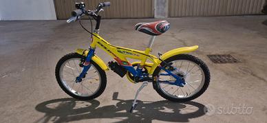 Bicicletta  bambino  4 / 6 anni