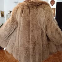 Pelliccia di volpe argentata colore nocciola