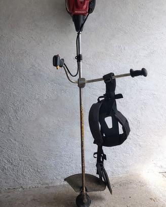 Decespugliatore Honda UMK435