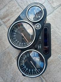 strumentazione Yamaha fazer, R1