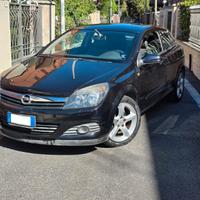 Opel Astra GTC 1.7 CDTI 101CV (74KW) 3 porte Cosmo