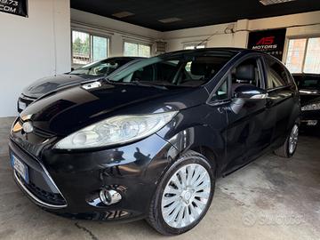 Ford Fiesta 1.4 5 porte Bz.- GPL Titanium
