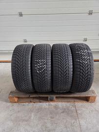 4 gomme 215 60 17 Bridgestone invernali