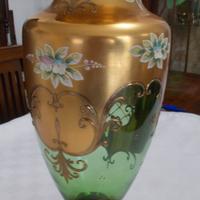 Vaso vetro Boemia color verde e oro zecchino
