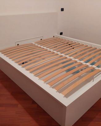 Letto matrimoniale ikea, completo di materasso