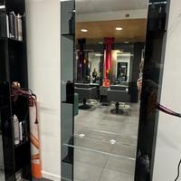 Mobile specchio parrucchieri