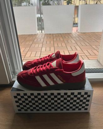 Scarpa spezial adidas rossa