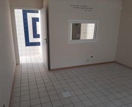 Locale commerciale fronte strada