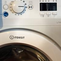 Lavatrice Indesit  Innex