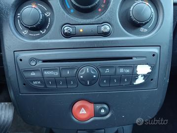Autoradio RENAULT CLIO del 2009