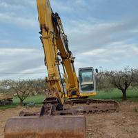 Escavatore New Holland E245B