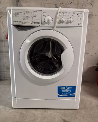 Lavatrice Indesit 8kg 1000 giri