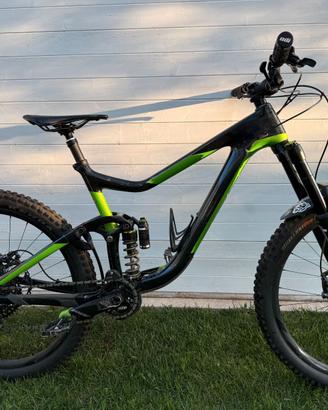 Giant Reign Advanced 1