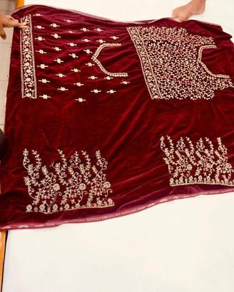 Lehenga Choli tradizionale indiano da cerimonia 
