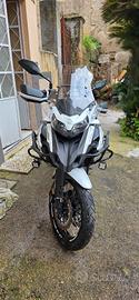 benelli trk 502x