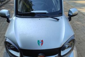 Quadriciclo scooter elettrico