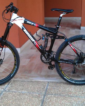 MTB Full Lee Cougan WozMKS