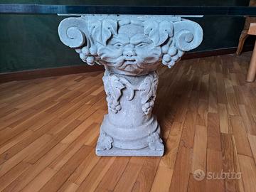 Capitello in cemento