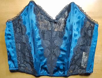 Corsetto in pizzo e seta di Valentino