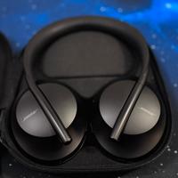 Bose Noise Cancelling 700