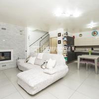 QUADRILOCALE CON TERRAZZO DEL 2012 - BOX E CANTINA