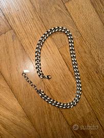 Collana di argento con punti luce