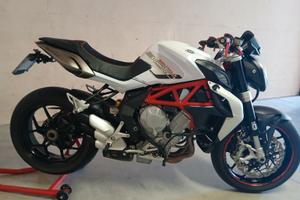 MV agusta brutale 800 2016 km.32000