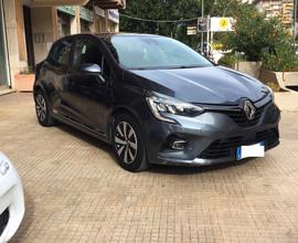 Renault Clio Hybrid E-Tech 140 CV 5 porte Zen