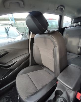 Sedile anteriore dx OPEL ASTRA del 2015