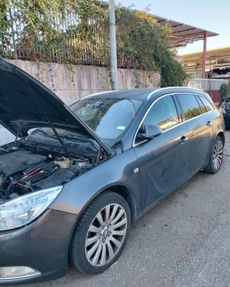 Opel insignia 2.0 Diesel -per ricambi o ripristino